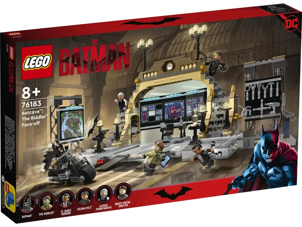 LEGO 76183 Batcave: The Riddler Face-off